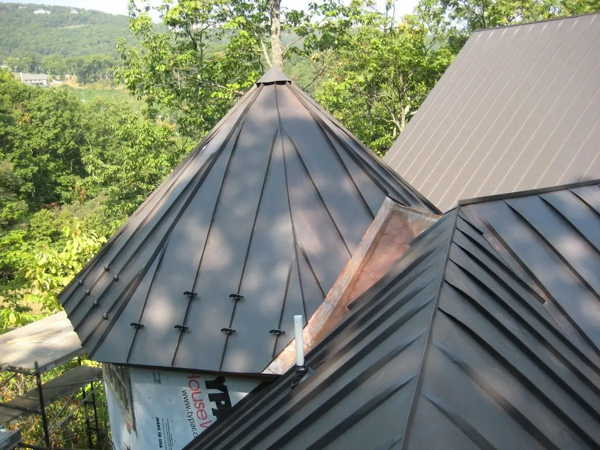 Professional Roof Tarp Installation by Craftsman Roofing in Country Estates